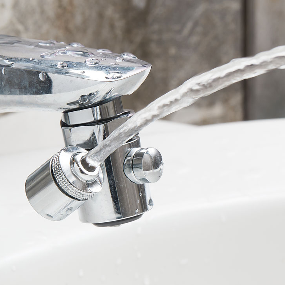 아이 혼자 척척! 세면대 물이 안 닿아 고민인 엄마 위한 마법템! 수도꼭지 연장 실리콘 탭 (아기 양치용) [에디터픽]